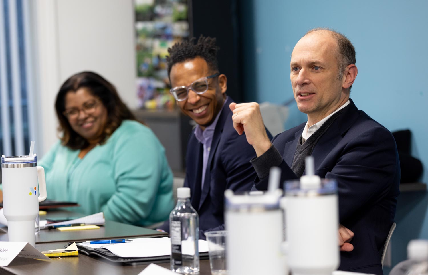 At a meeting about childcare challenges, Chicago Fed President Austan Goolsbee and colleagues talk with Detroit-based experts in the field.